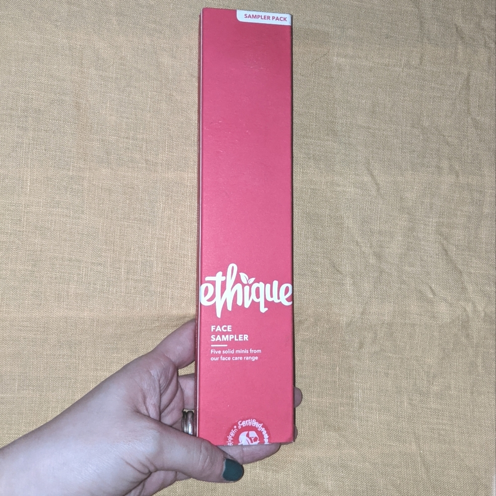 Ethnique Face Sampler Set
